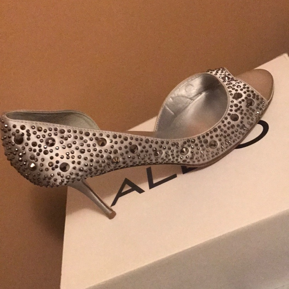 Aldo heels(short heels)